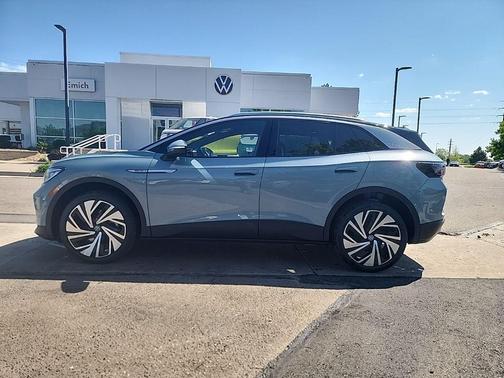 2025 Volkswagen ID.4 Pro S Plus