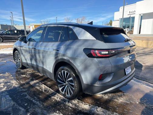 2023 Volkswagen ID.4 Pro S Plus