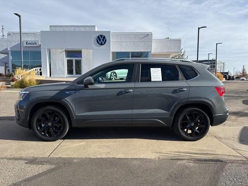 2022 Volkswagen Taos 1.5T SE