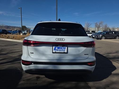 2025 Audi Q6 e-tron Premium