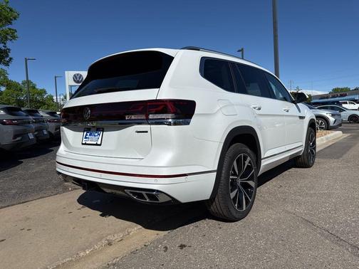 2025 Volkswagen Atlas 2.0T SEL Premium R-Line