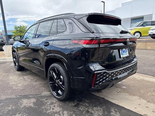 2025 Volkswagen Tiguan 2.0T SE R-Line Black