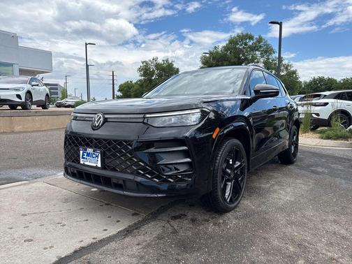 2025 Volkswagen Tiguan 2.0T SE R-Line Black