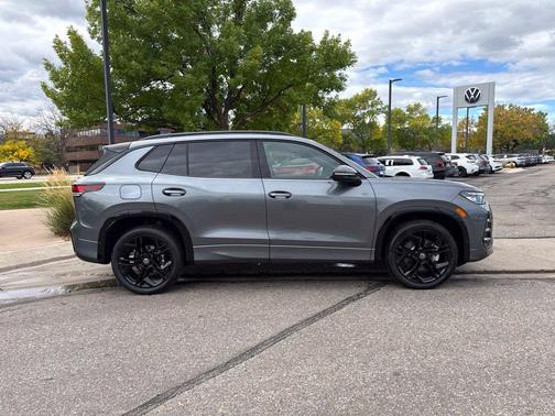 Platinum Gray Metallic 2026 Volkswagen Tiguan 2.0T SE R-Line Black