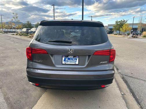2016 Honda Pilot EX-L w/ Navigation