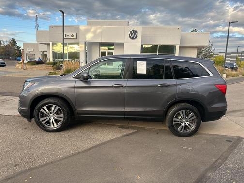 2016 Honda Pilot EX-L w/ Navigation
