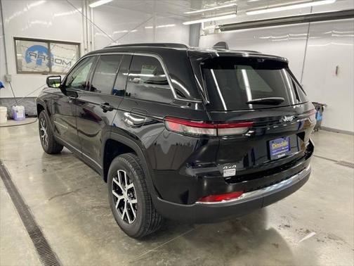 2025 Jeep Grand Cherokee Limited X