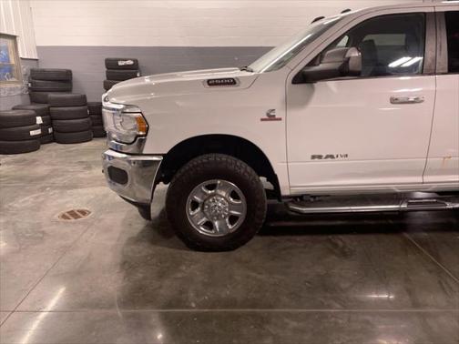 2019 RAM 2500 Big Horn Crew Cab 4x4 6'4' Box