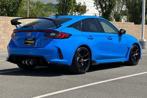 Boost Blue Pearl 2025 Honda Civic Type R