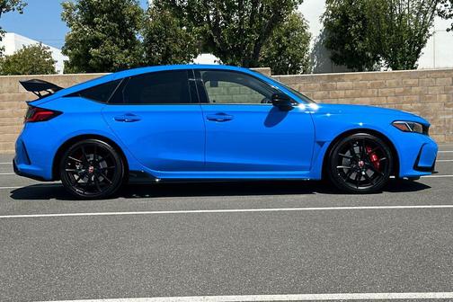 Boost Blue Pearl 2025 Honda Civic Type R