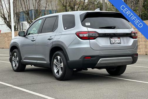 Modern Steel Metallic 2024 Honda Pilot EX-L 7 Passenger