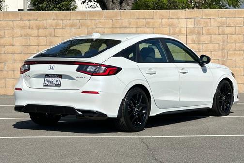 Platinum White Pearl 2023 Honda Civic