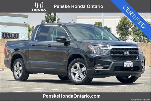 Crystal Black Pearl 2026 Honda Ridgeline