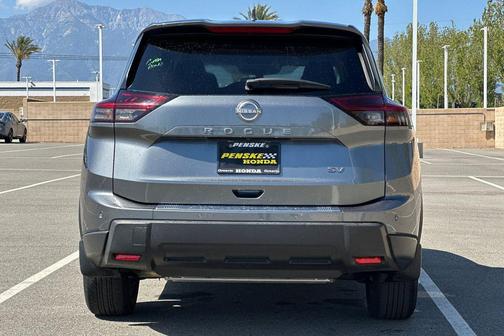 Gun Metallic 2024 Nissan Rogue SV