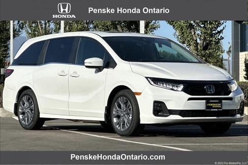 Platinum White Pearl 2026 Honda Odyssey Touring