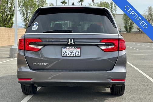 Modern Steel Metallic 2024 Honda Odyssey