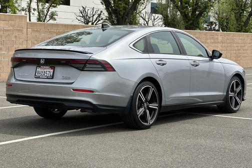 Lunar Silver Metallic 2023 Honda Accord Hybrid Sport
