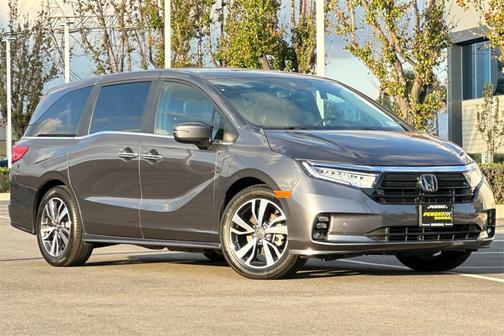 2023 Honda Odyssey 