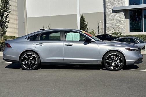2024 Honda Accord Hybrid 