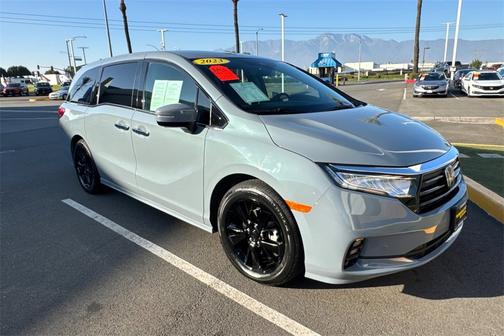 2023 Honda Odyssey 