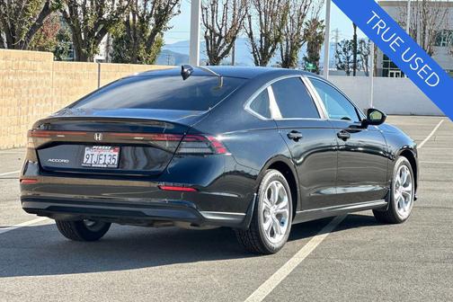 Crystal Black Pearl 2023 Honda Accord LX 1.5T