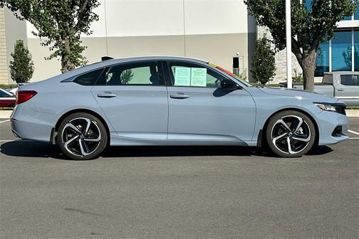 2022 Honda Accord 