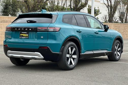 North Shore Pearl 2026 Honda Prologue Touring