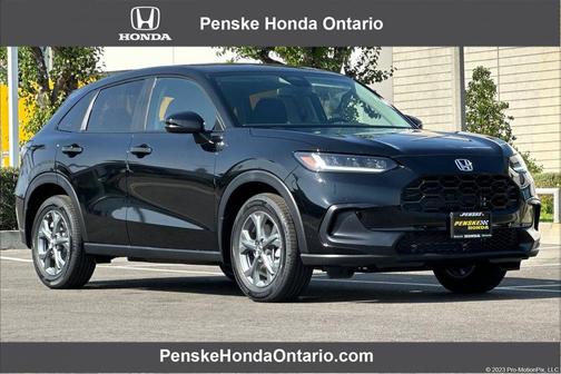 Crystal Black Pearl 2026 Honda HR-V LX