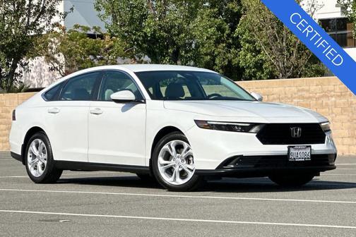 Platinum White Pearl 2025 Honda Accord