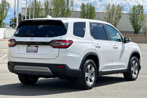 Platinum White Pearl 2025 Honda Pilot EX-L
