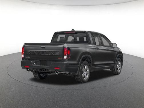Crystal Black Pearl 2026 Honda Ridgeline TrailSport+