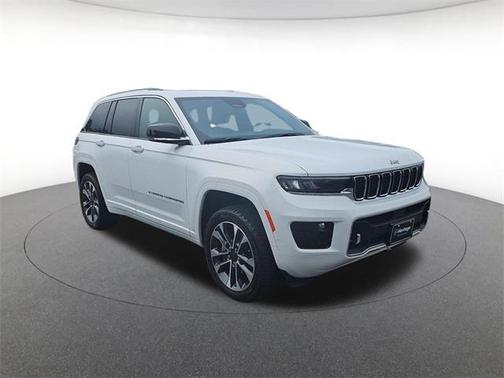 2022 Jeep Grand Cherokee Overland