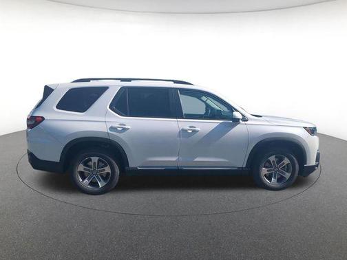 Platinum White 2026 Honda Pilot EX-L