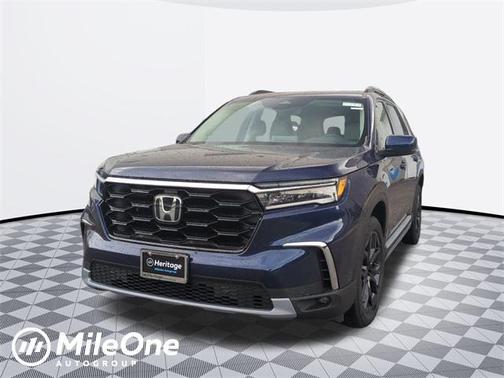 2025 Honda Pilot Touring 8-Passenger