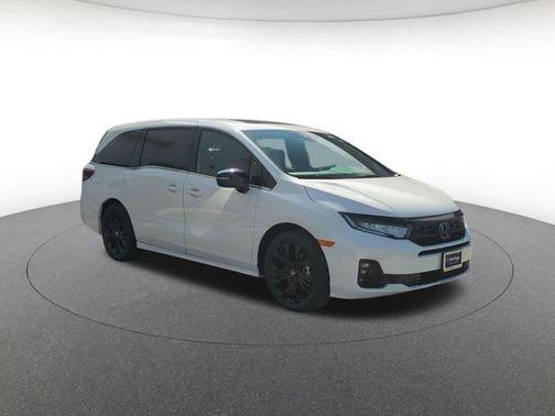 Platinum White 2026 Honda Odyssey Sport-L