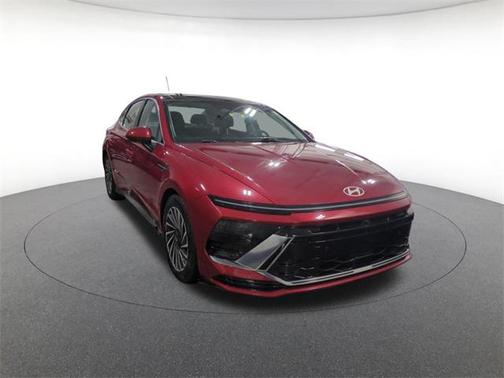 2024 Hyundai SONATA Hybrid Limited