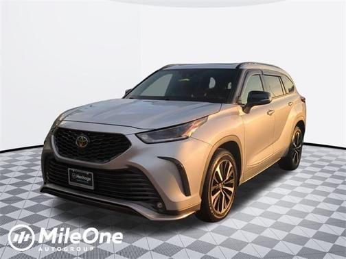 2022 Toyota Highlander XSE