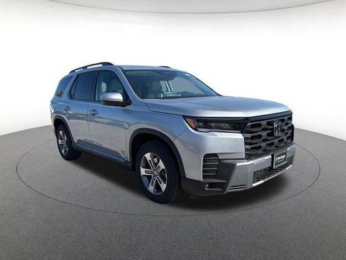 Solar Silver Metallic 2026 Honda Pilot EX-L
