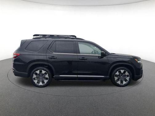 Crystal Black 2026 Honda Pilot Elite