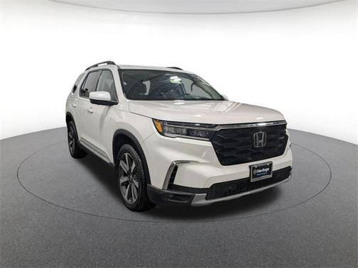 2023 Honda Pilot AWD Elite