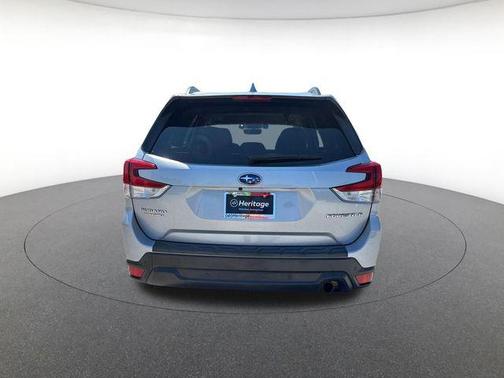 Ice Silver Metallic 2020 Subaru Forester Limited
