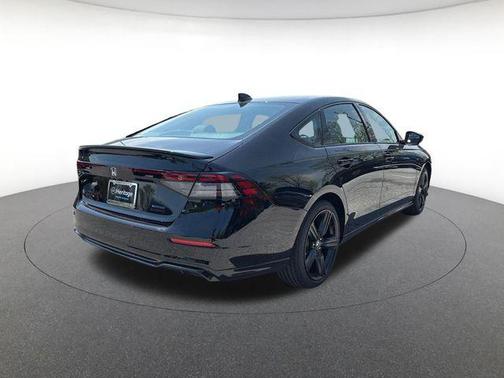 Crystal Black Pearl 2026 Honda Accord Hybrid Sport-L