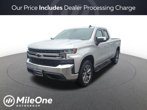 Silver Ice Metallic 2021 Chevrolet Silverado 1500 LT