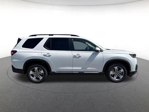 Platinum White 2026 Honda Pilot EX-L