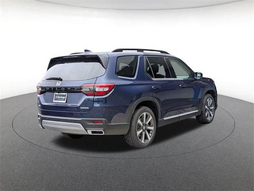 2025 Honda Pilot Touring 8-Passenger