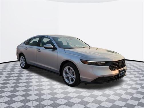 2025 Honda Accord LX 1.5T