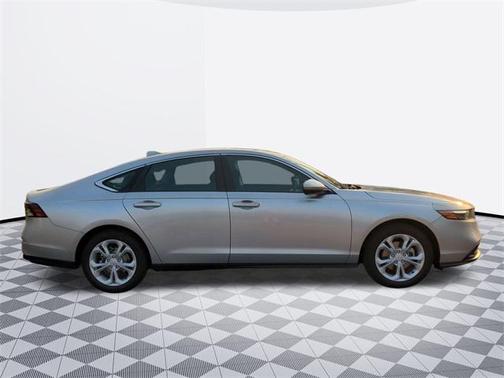 2025 Honda Accord LX 1.5T