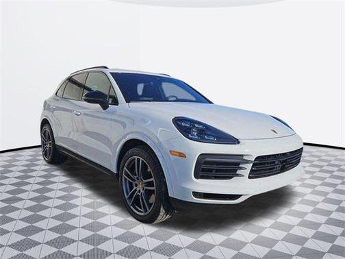 2022 Porsche Cayenne S