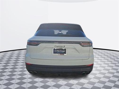 2022 Porsche Cayenne S