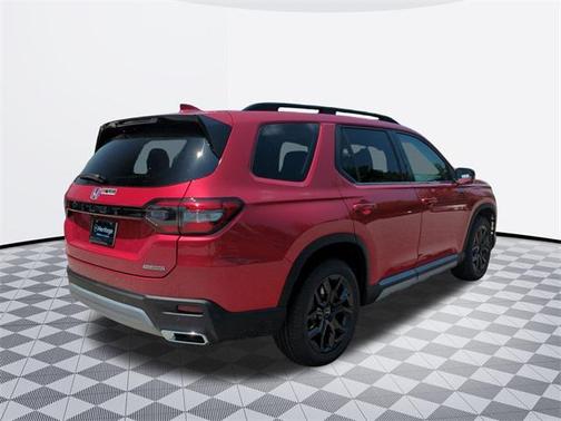 2025 Honda Pilot Touring 8-Passenger